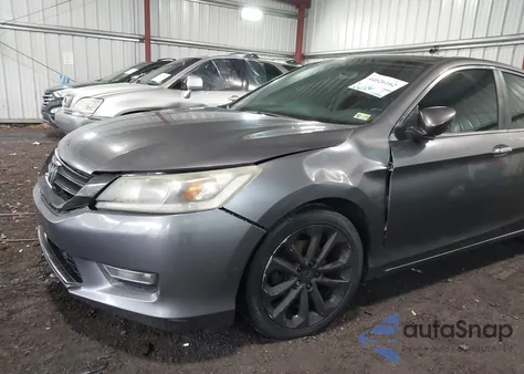 2013 Honda Accord Sport z USA, uszkodzony, nr VIN 1HGCR2F50DA068317